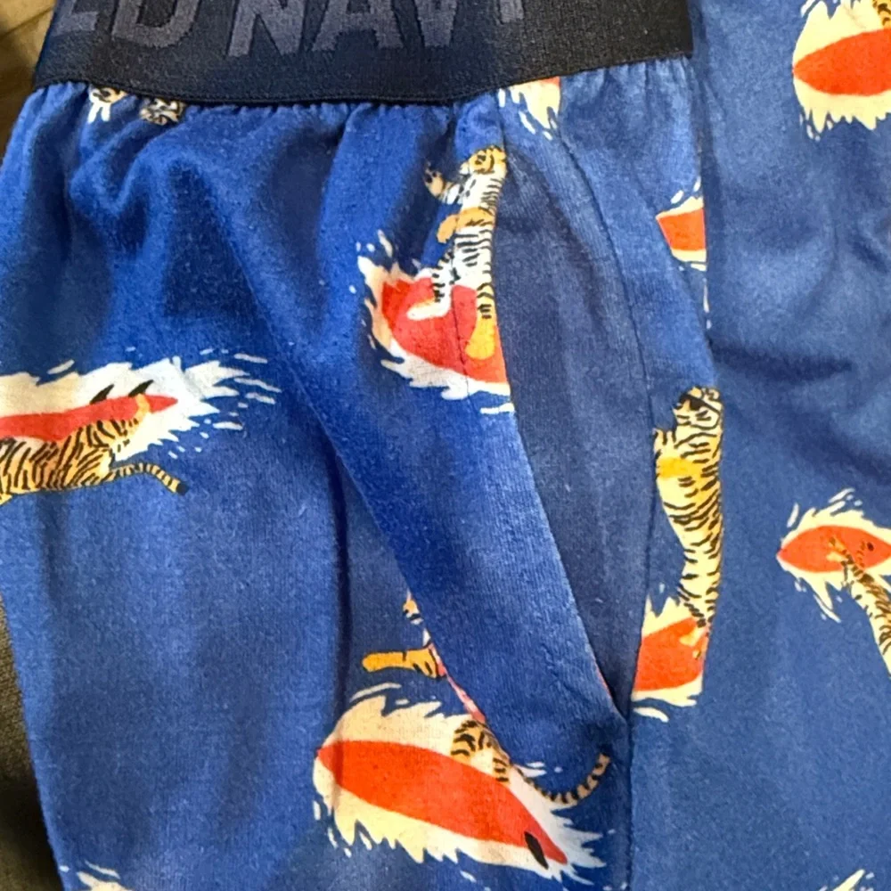 EUC Old Navy pj short set, sz 8